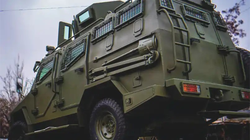 MAC-TI Ukrainian 4x4 APC (D)